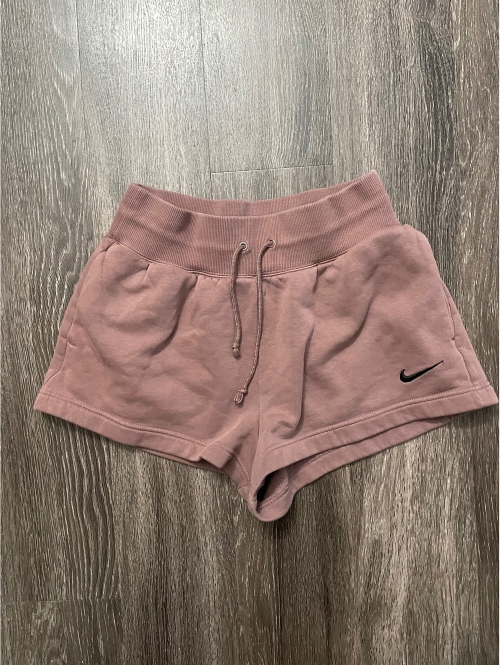 Nike Fleece High-Waisted Loose Shorts